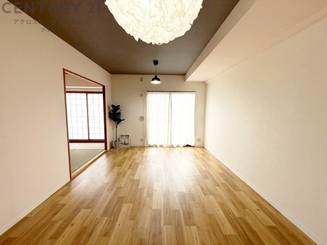 リビングダイニング