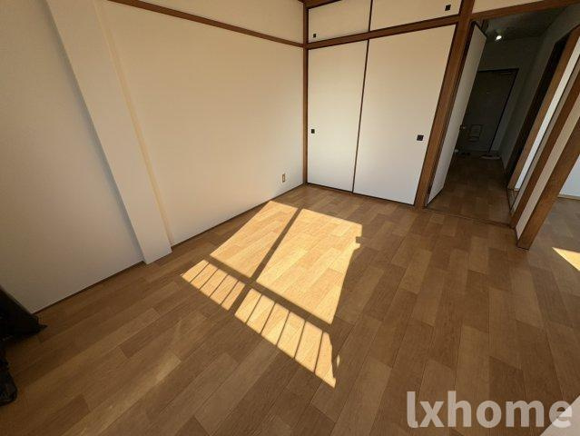 沢良宜東薩摩マンション2号棟の居間・リビング