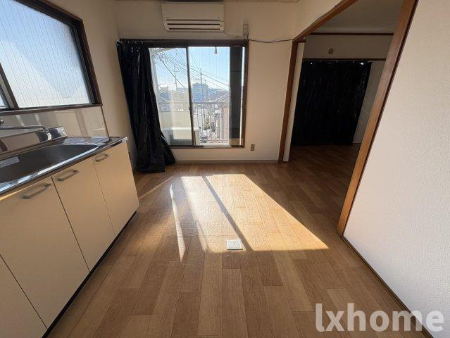 沢良宜東薩摩マンション2号棟の居間・リビング