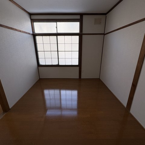 中島マンションの内装