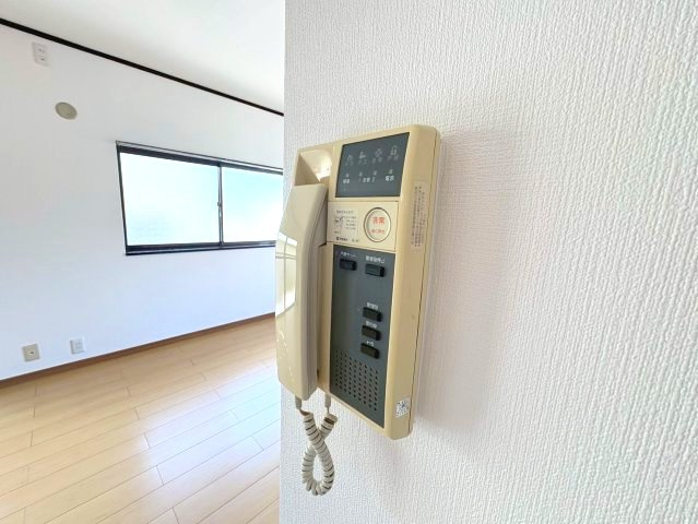 メゾン津々山台B棟のセキュリティ