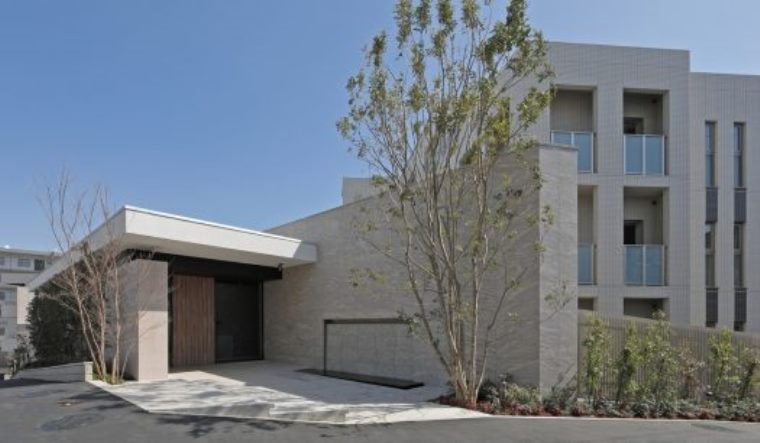 ディアスタ鷺沼の外観