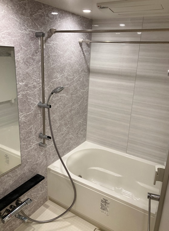 ディアスタ鷺沼の浴室