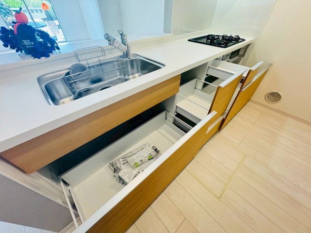 ■■南城市佐敷新里－2号棟（全４棟）のキッチン|キッチンです