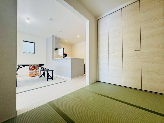 ■■南城市佐敷新里－2号棟（全４棟）の和室|明るい和室です