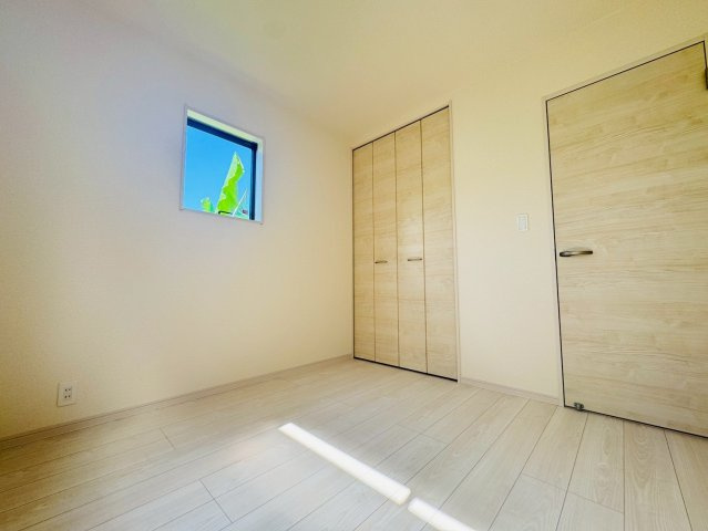 ■■南城市佐敷新里－2号棟（全４棟）の洋室|スタンダードな洋室です