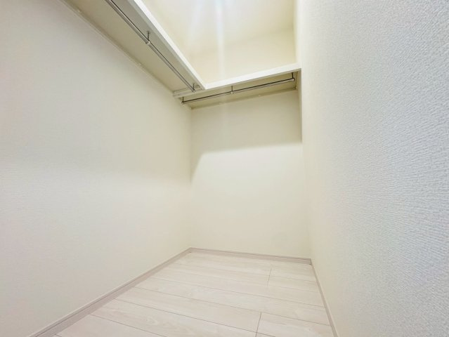 ■■南城市佐敷新里－2号棟（全４棟）のランドリースペース