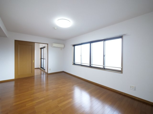 フレシアの洋室|※写真は別の部屋のものです。