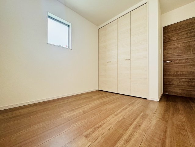 ■■南城市佐敷新里－3号棟（全４棟）の洋室|コンパクトで使いやすい洋室です