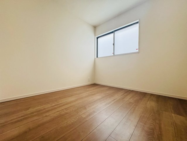 ■■南城市佐敷新里－3号棟（全４棟）の洋室|スタンダードな洋室です
