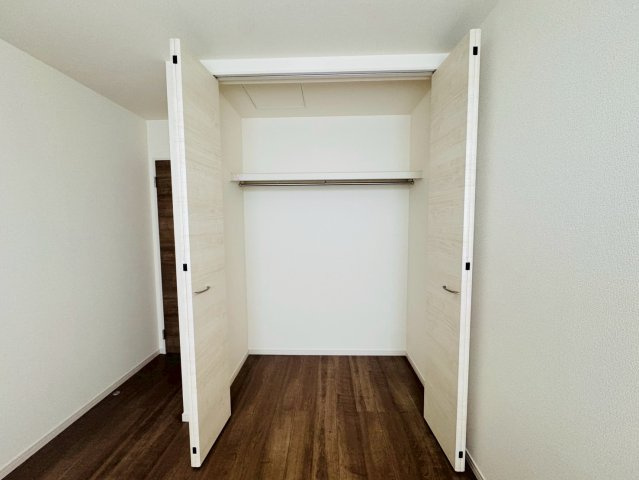 ■■南城市佐敷新里－3号棟（全４棟）の収納|収納スペース豊富です