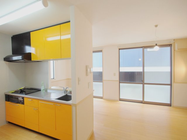 プチ・アンジュの居間・リビング