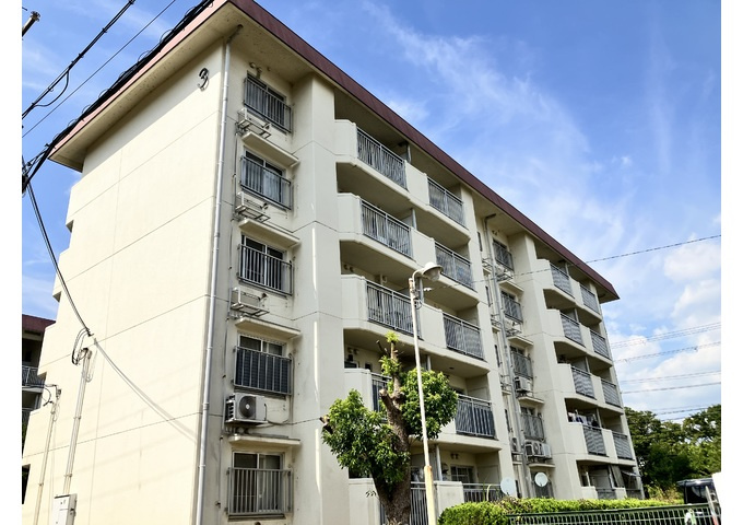 兵庫県公社　宝塚安倉（３）１号棟の外観|外観です