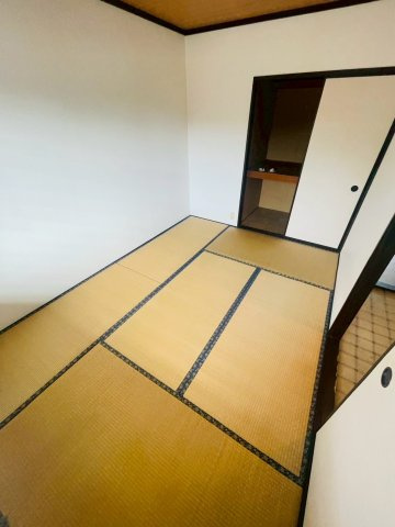 広川ハイツの和室