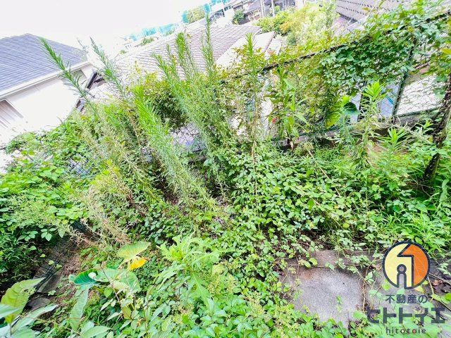 広川ハイツの庭