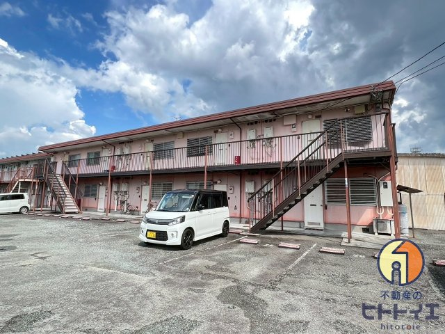 広川ハイツの駐車場