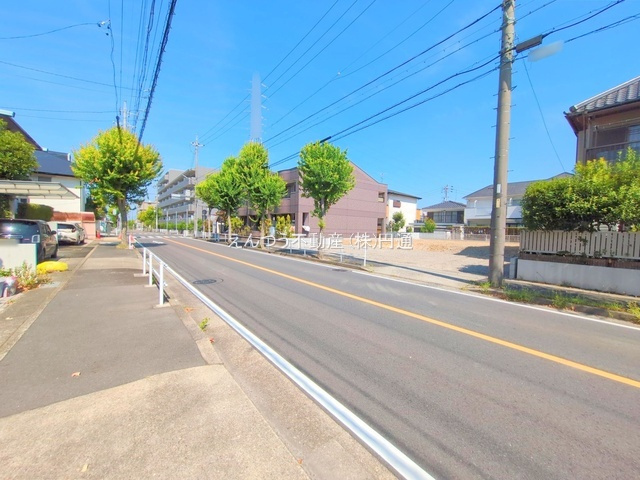 大清水2丁目の前面道路含む現地写真