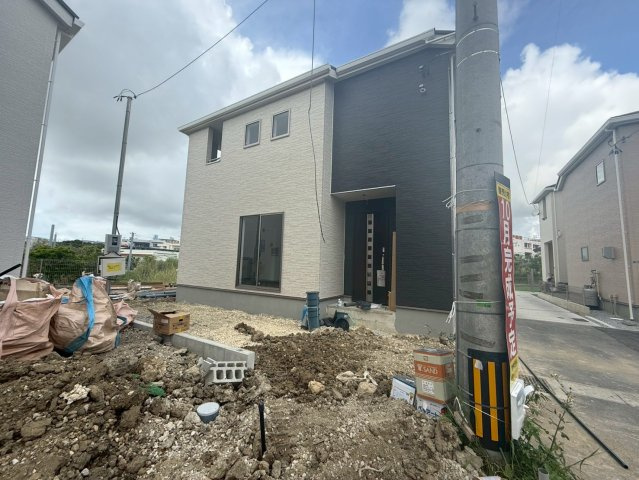 ■■　沖縄市園田－1号棟（全２棟）の外観|現地撮影9月　お気軽にお問い合わせください