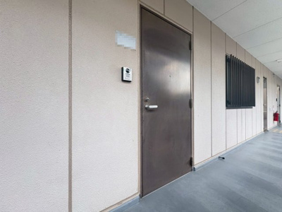 【玄関】 | ソレーユ関西