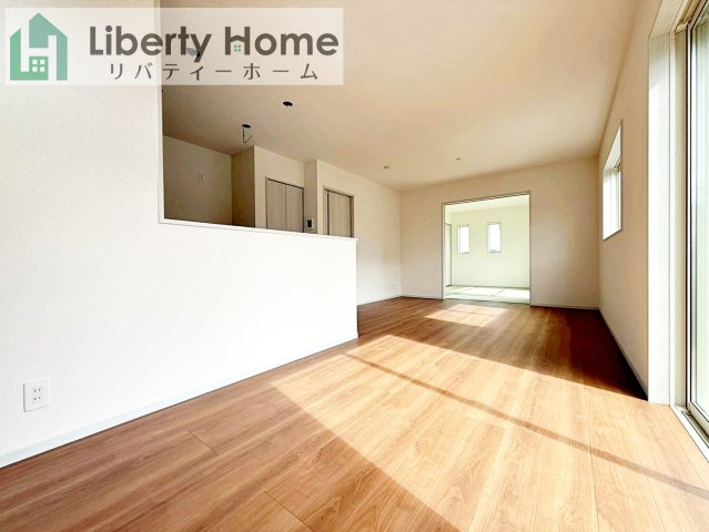 土浦市板谷4丁目25-P1　新築戸建　1号棟の居間・リビング