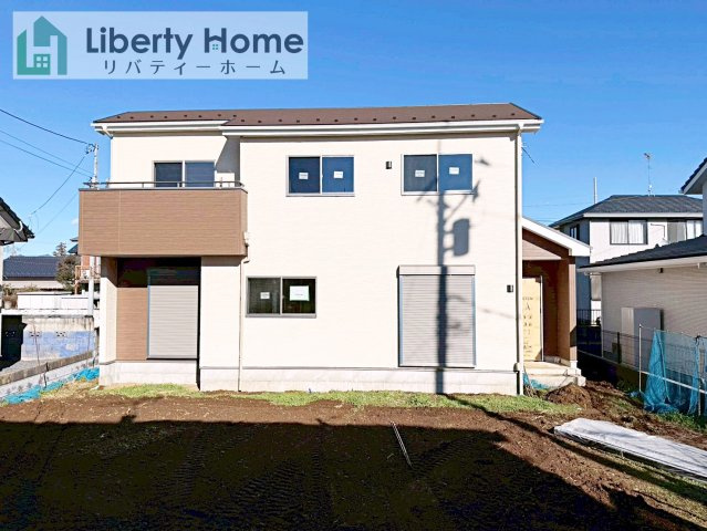 土浦市板谷4丁目25-P1　新築戸建　3号棟の前面道路含む現地写真