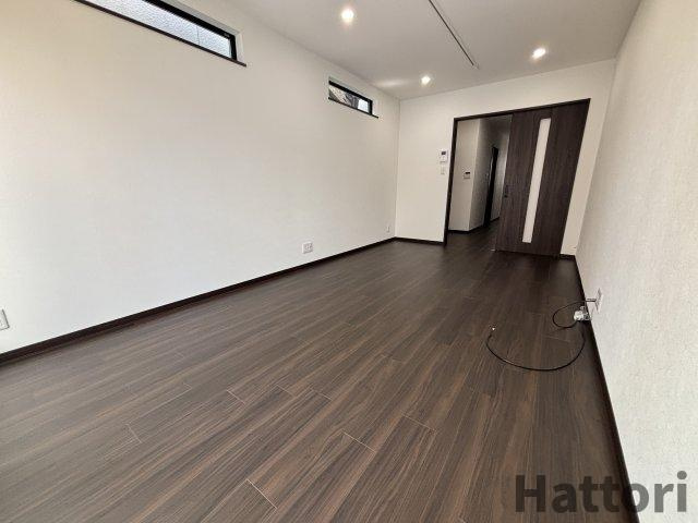 アペルガレージハウスの洋室