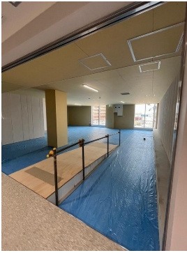 ひらら光善寺の内装