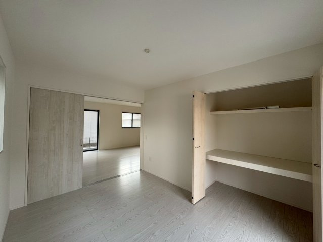 【洋室】の画像