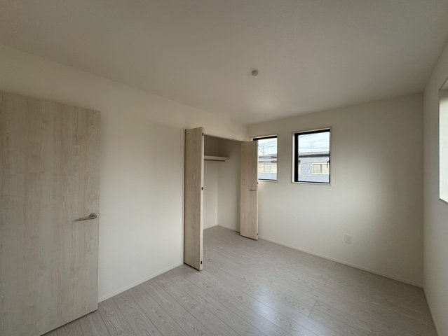 Adoble+アドブル＋小倉南区中貫1丁目3期　【小倉南区　新築戸建て】の洋室|2階6帖洋室はクローゼット完備♪　【小倉南区　新築戸建て】