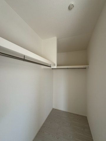 Adoble+アドブル＋小倉南区中貫1丁目3期　【小倉南区　新築戸建て】の収納|WICは季節外の衣類や布団なども、かさばることなくしまえます　【小倉南区　新築戸建て】