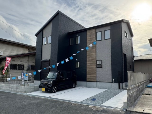 Adoble+アドブル＋小倉南区中貫1丁目3期　【小倉南区　新築戸建て】の外観|スタイリッシュな外観が魅力♪