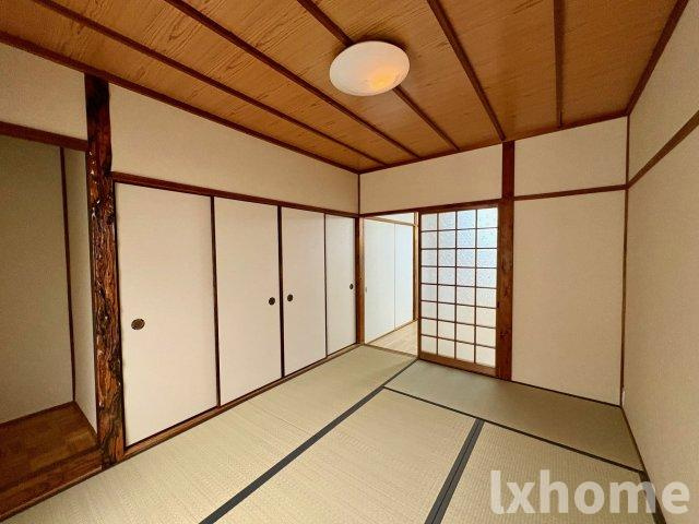 西脇貸家の和室|和室がひろがる居住スペース