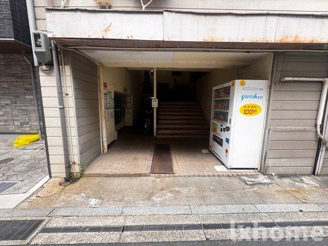 本町ハイツのエントランス|清潔なエントランスです