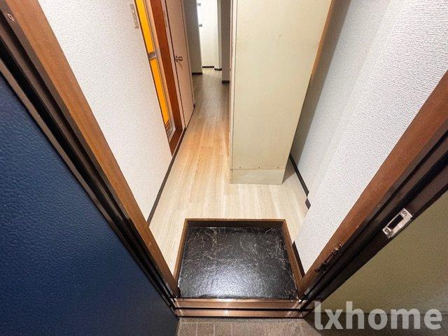 本町ハイツの玄関|ゆったりとした玄関です