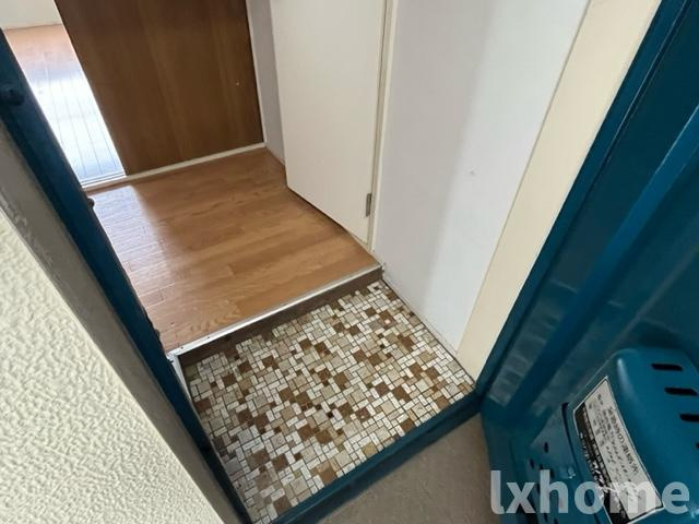 山辺マンションの玄関|明るい玄関です