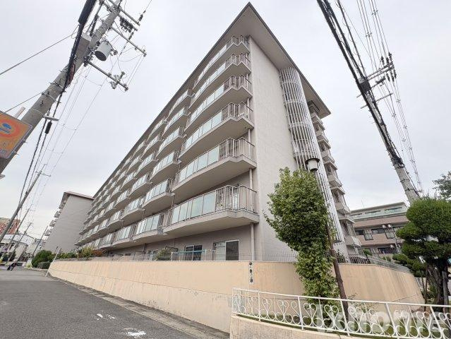 メガロコープ茨木Ⅱの外観|外観もきれいです