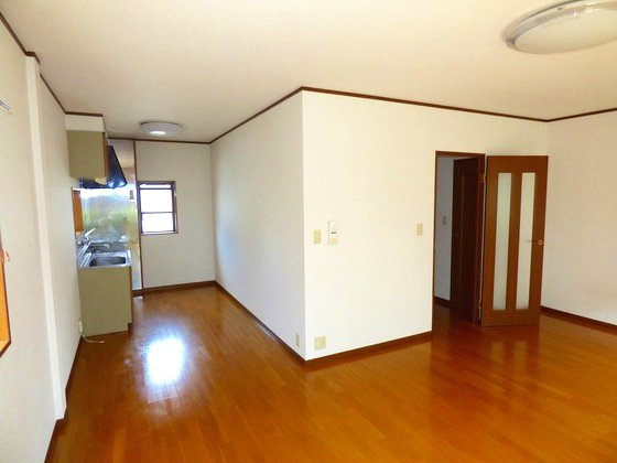 熊本市北区楡木４丁目のタウンの居間・リビング