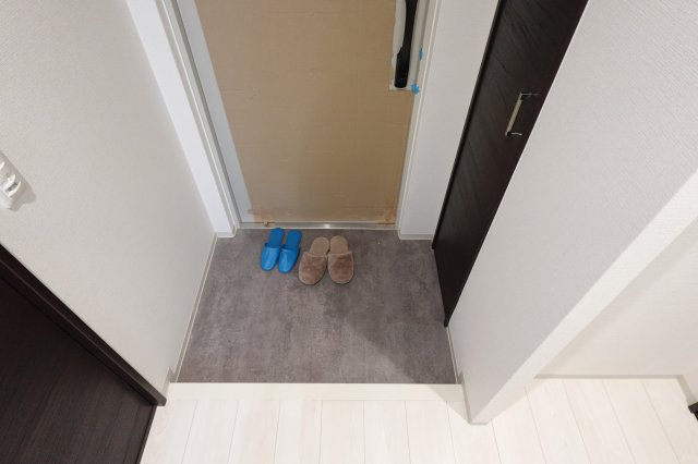 【玄関】 | MAISON COULEUR UESHIO