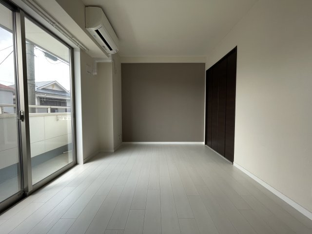 KORE・YIELD神戸北の居間・リビング