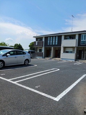 【駐車場】 | グラン・フォーレＢ | カースペースがあります