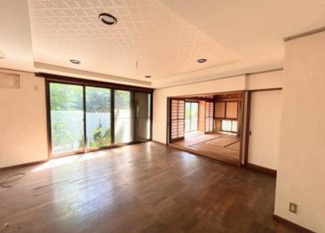 【居間・リビング】 | 千葉市花見川区南花園　中古戸建