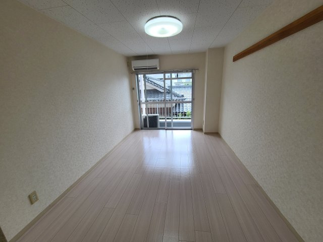 アネックス和総の居間・リビング