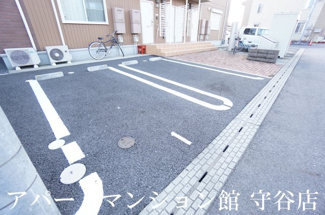 【駐車場】