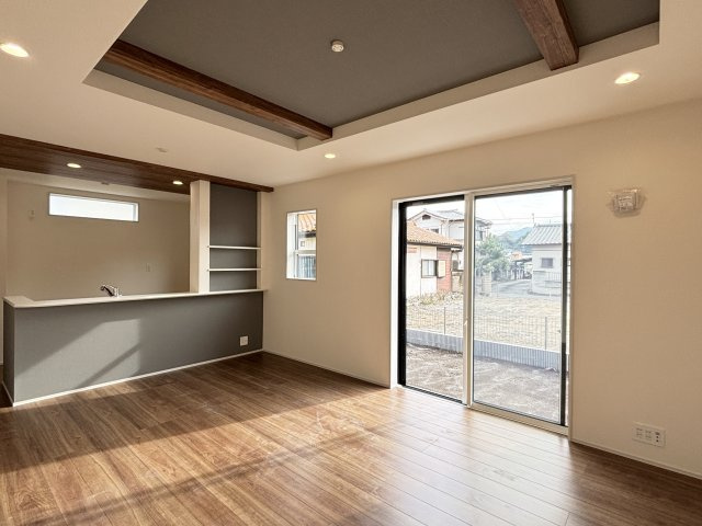 【居間・リビング】 | 吉井町長根　1号棟