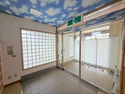 【内装】 | 玉戸店舗 | 内装です