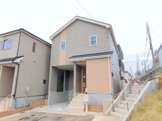 富士見市鶴瀬東２丁目の新築一戸建