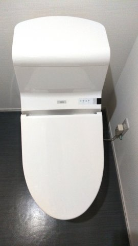 ジュリアスコートのトイレ|シンプルで使いやすいトイレです