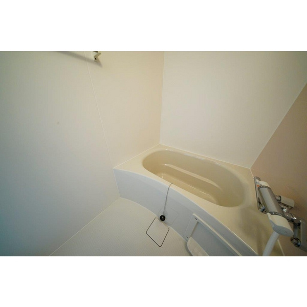 オンリーワン梅田北の浴室|同マンション別部屋：参考写真