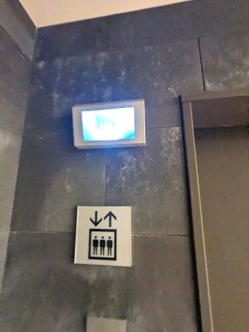 PROUD FLAT浅草の設備|防犯モニター付セキュリティエレベーターです