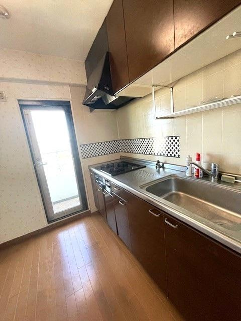 インテリジェントシティのキッチン|システムキッチン　2.0帖
■物件内覧・資金計画相談・住宅ローン相談、リフォーム相談、お問合せ受付中■
※当日・翌日のご内覧、ご相談はお電話でのお問合せがスムーズです！